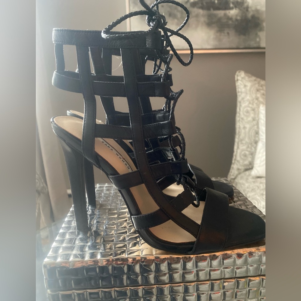Black Heels Size 7/7.5